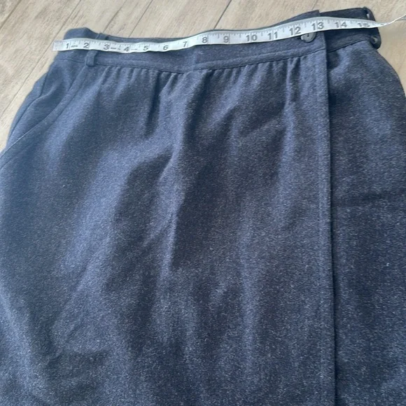 Escada Vintage Wrap Wool Midi Charcoal Gray Skirt Medium Weight Size 40(M/L) - Picture 10 of 11
